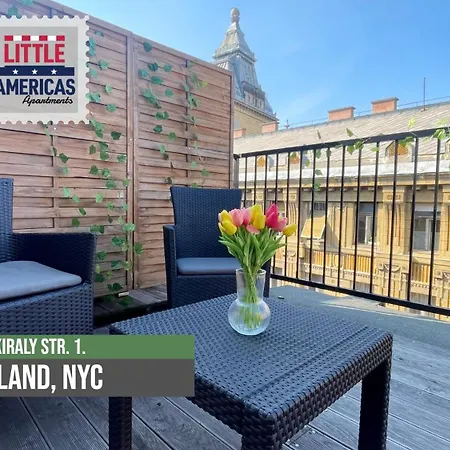 Little Americas New York * Budapesta