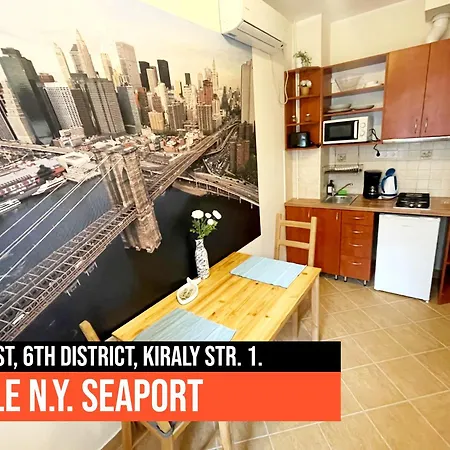 Little Americas New York *