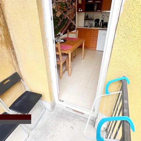 Little Americas New York * Budapest