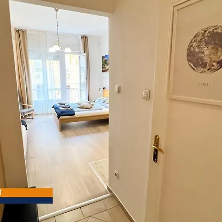 Apartment Little Americas New York