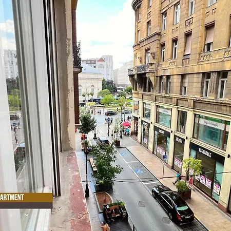 Apartment Little Americas New York Budapest