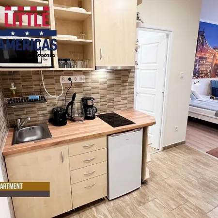 Little Americas New York * Budapest