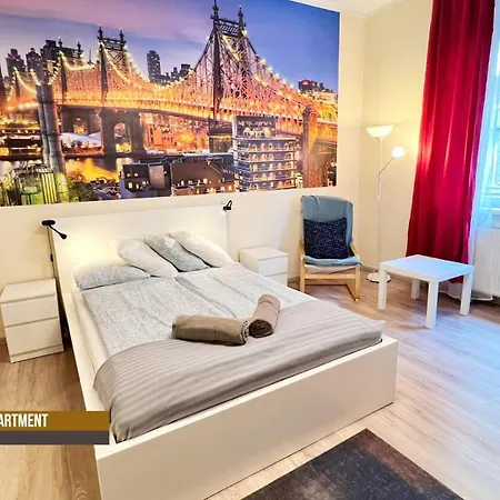 Little Americas New York *