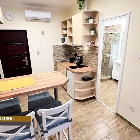 Little Americas New York