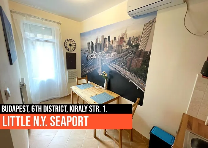 Little Americas New York Budapest