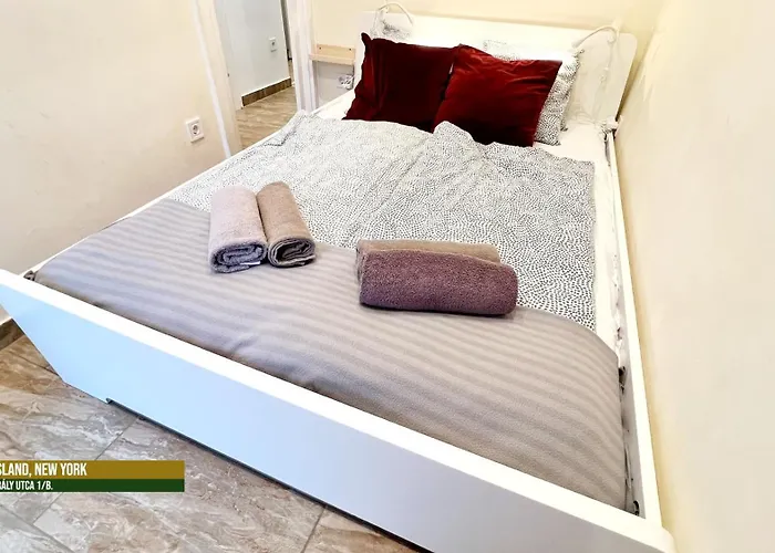 Little Americas New York