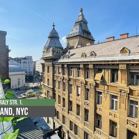 Little Americas New York * Budapest