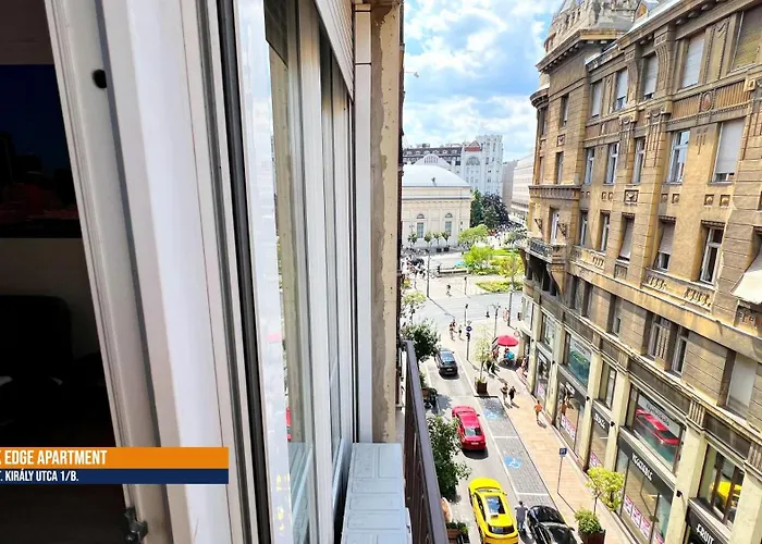Little Americas New York * Budapest